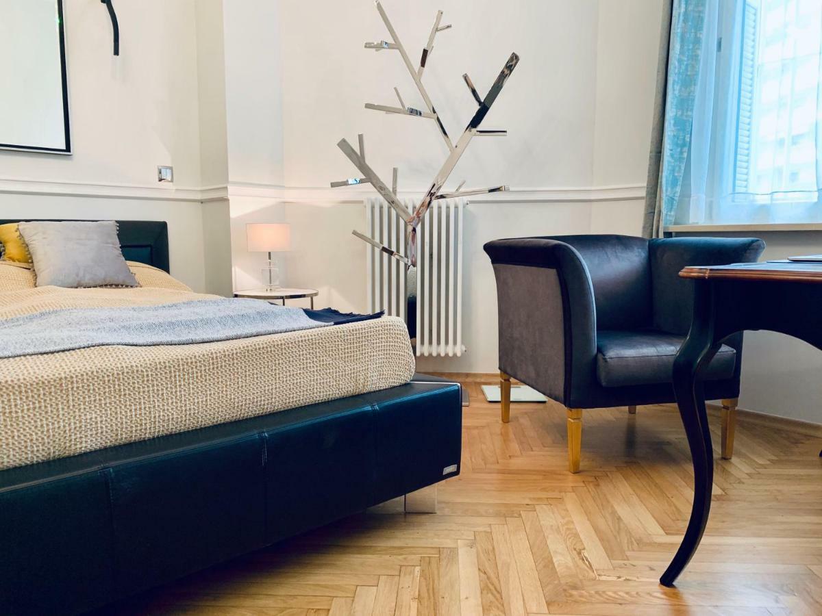 Villa Bagatelle - Luxury Apartment Ница Екстериор снимка